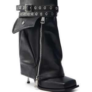 Chic Black Heeled Boots with Zipper and Buckle